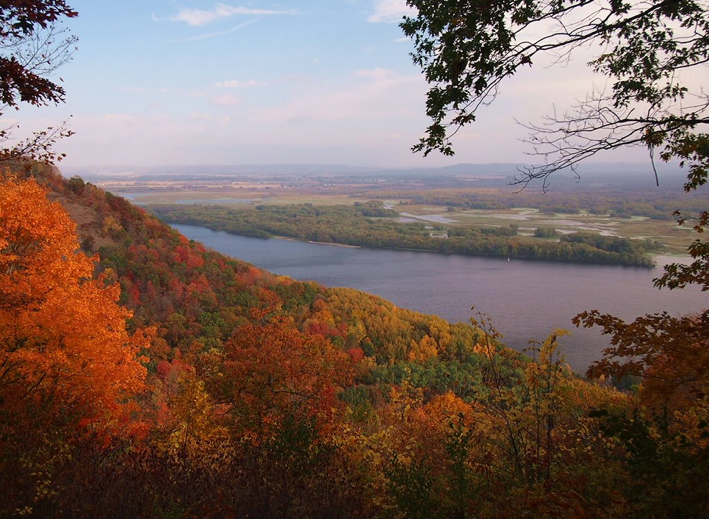 Great River Bluffs State Park overlook